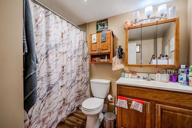 140-142 Leighton St, Fitchburg, MA 01420