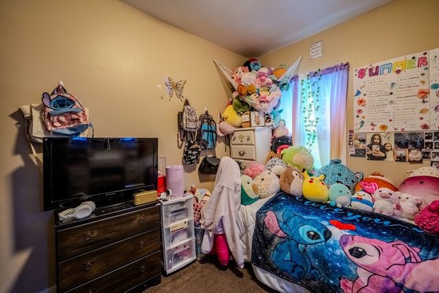 140-142 Leighton St, Fitchburg, MA 01420