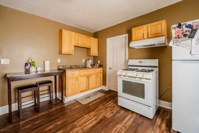 140-142 Leighton St, Fitchburg, MA 01420