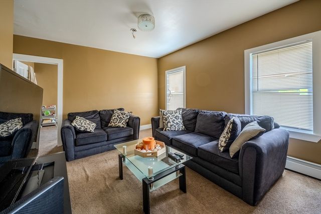 140-142 Leighton St, Fitchburg, MA 01420