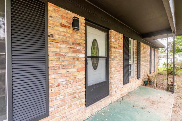 2361 Truman Ave, Pensacola, FL 32505