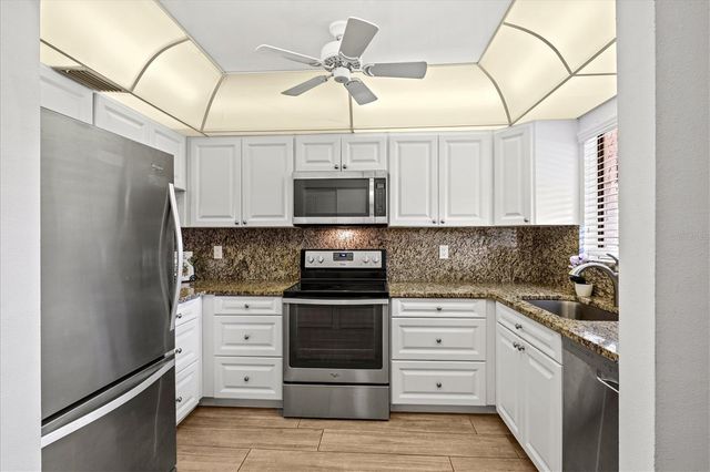 1654 STICKNEY POINT ROAD 54-201, Sarasota, FL 34231