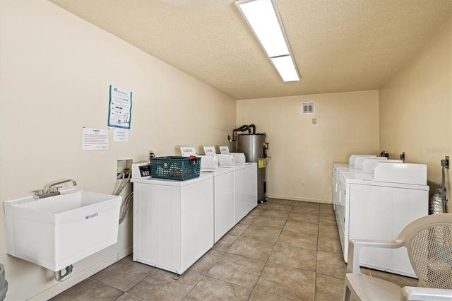 1654 STICKNEY POINT ROAD 54-201, Sarasota, FL 34231