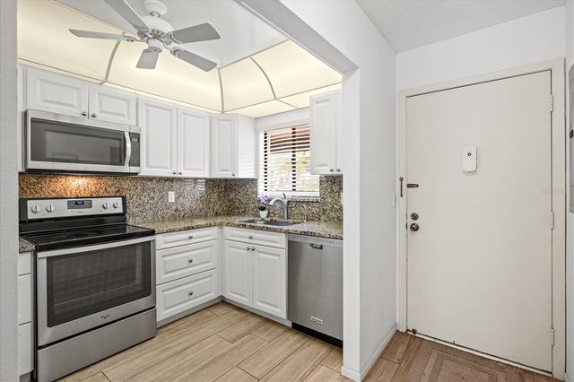 1654 STICKNEY POINT ROAD 54-201, Sarasota, FL 34231