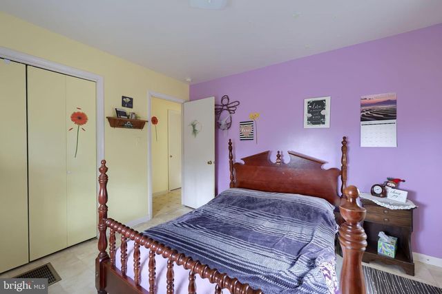 60 PEACH LN, Ronks, PA 17601