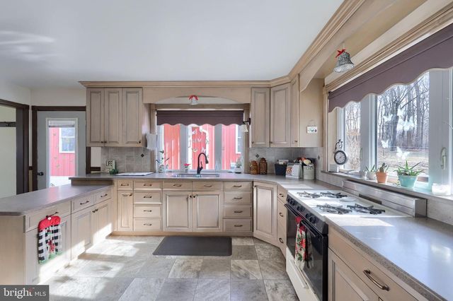 60 PEACH LN, Ronks, PA 17601