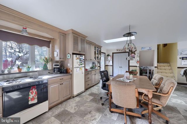 60 PEACH LN, Ronks, PA 17601