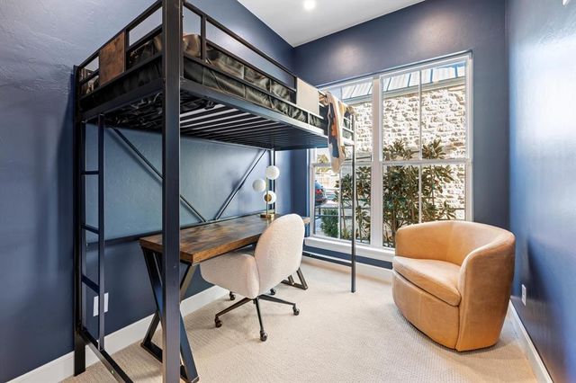 225 W First Street 113, Edmond, OK 73003