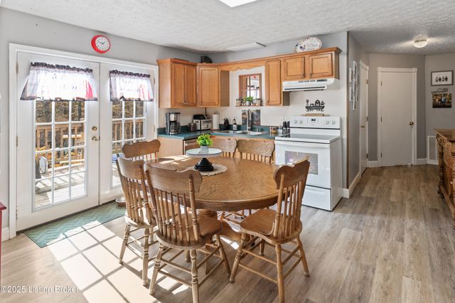 841 Lick Crk Rd, Boston, KY 40107