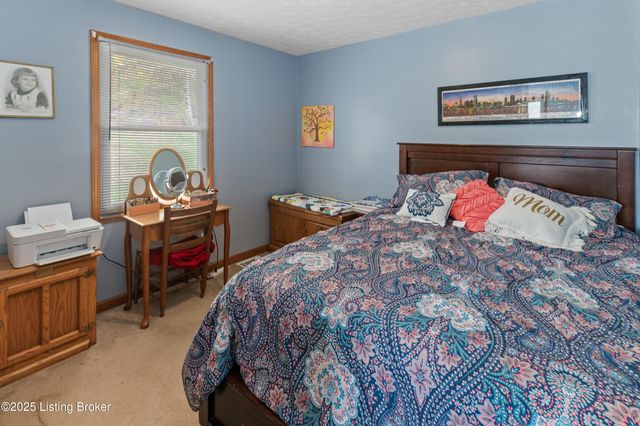 841 Lick Crk Rd, Boston, KY 40107