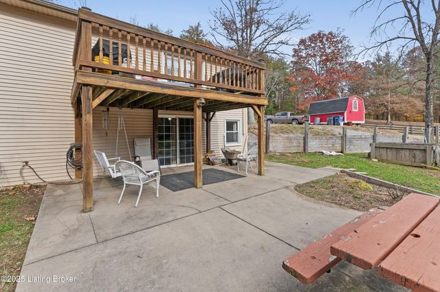 841 Lick Crk Rd, Boston, KY 40107