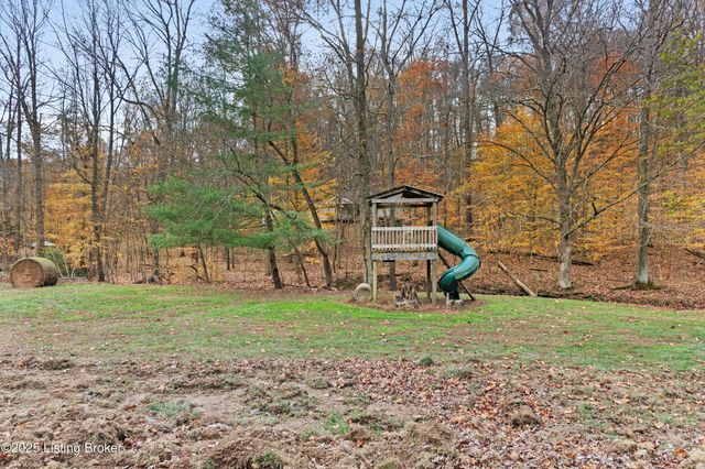 841 Lick Crk Rd, Boston, KY 40107