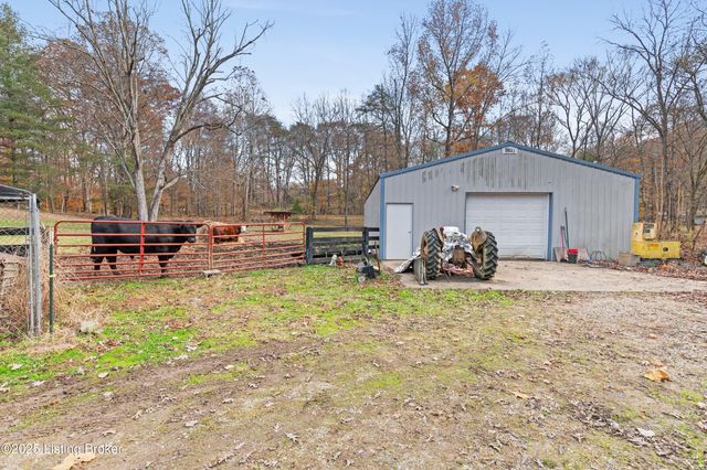 841 Lick Crk Rd, Boston, KY 40107