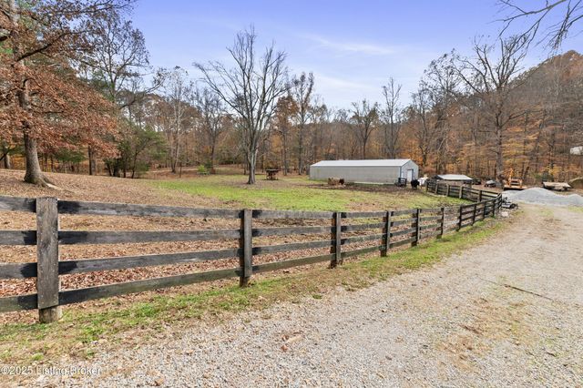 841 Lick Crk Rd, Boston, KY 40107