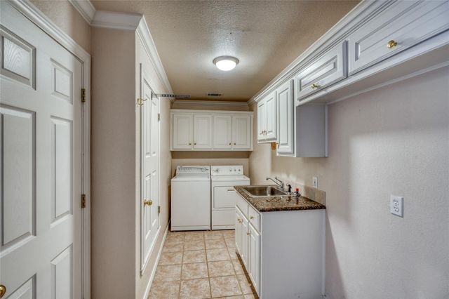 1041 Clarence RD, Temple, TX 76501