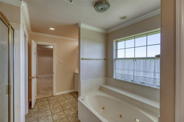 1041 Clarence RD, Temple, TX 76501