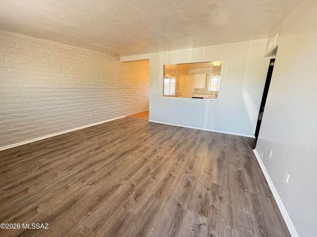 3551 S Calle Polar, Tucson, AZ 85730