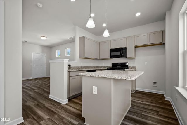 263 Courtside Drive, Dunn, NC 28334