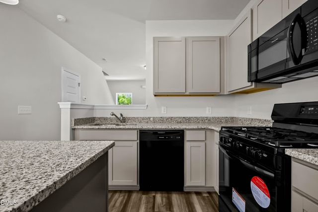 263 Courtside Drive, Dunn, NC 28334