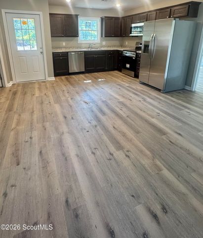 224 Smith Avenue, Reidsville, GA 30453