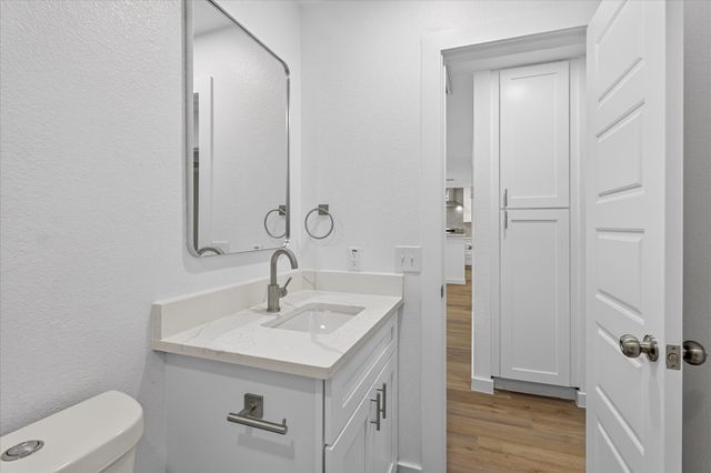 6702 Roseborough DR, Austin, TX 78747