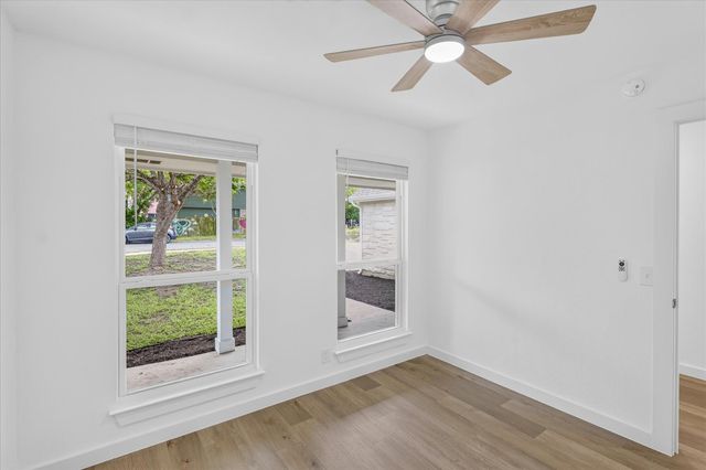 6702 Roseborough DR, Austin, TX 78747
