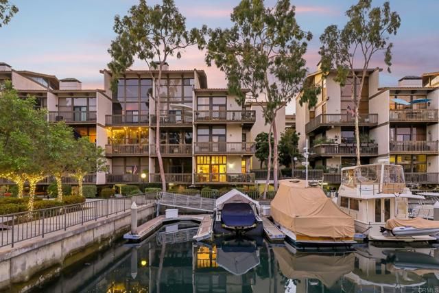 7126 Marina Pacifica Drive, Long Beach, CA 90803