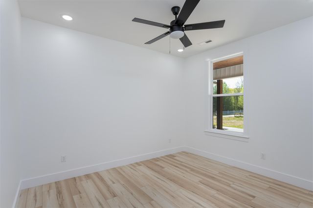 337 Hunter Trail, Trenton, GA 30752