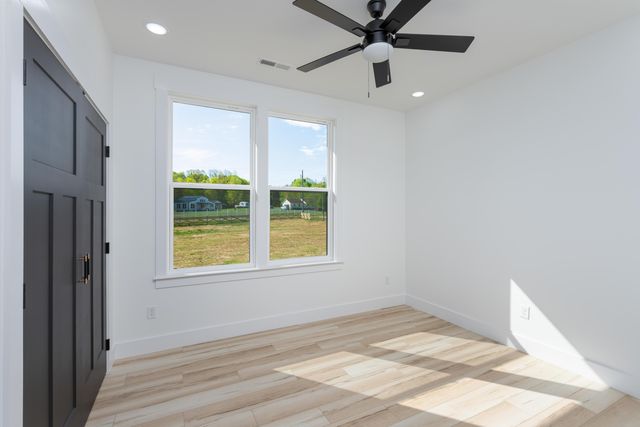 337 Hunter Trail, Trenton, GA 30752
