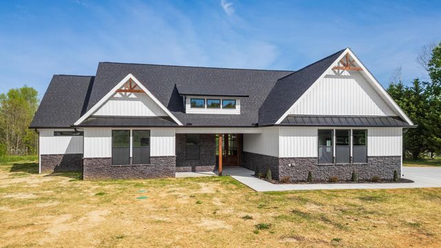 337 Hunter Trail, Trenton, GA 30752