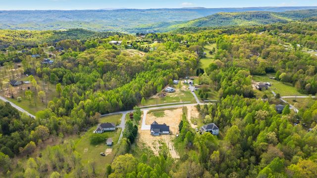 337 Hunter Trail, Trenton, GA 30752