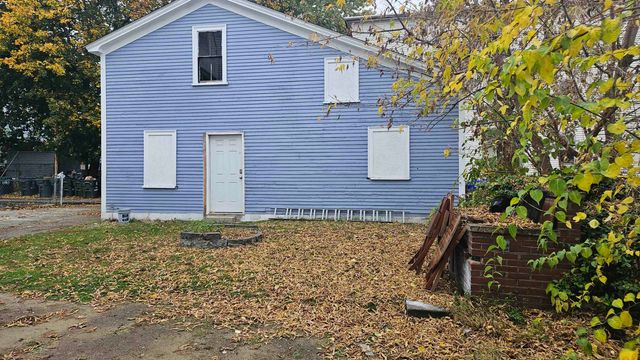 637 Harvard Street, Manchester, NH 03103