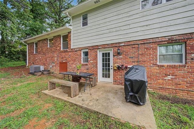 13 Wellington Way SE, Rome, GA 30161