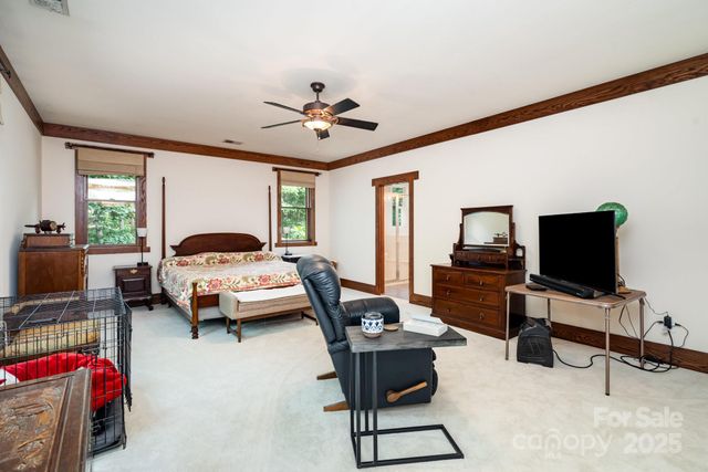 146 N Harbor Watch Drive, Statesville, NC 28677