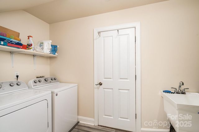 146 N Harbor Watch Drive, Statesville, NC 28677