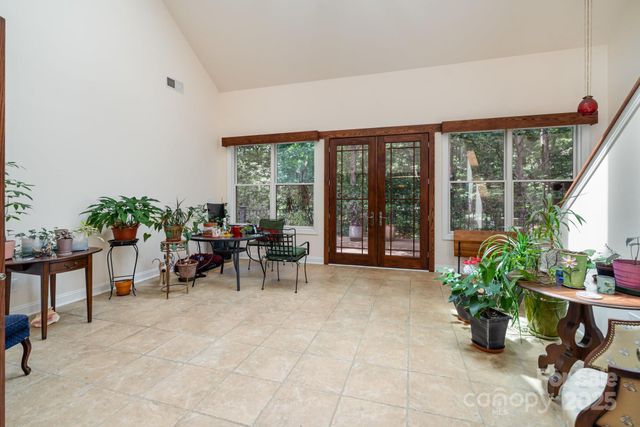 146 N Harbor Watch Drive, Statesville, NC 28677