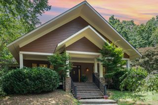 146 N Harbor Watch Drive, Statesville, NC 28677