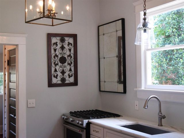 514 S PALMETTO AVENUE, Sanford, FL 32771