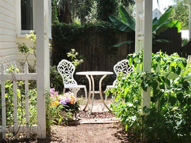 514 S PALMETTO AVENUE, Sanford, FL 32771