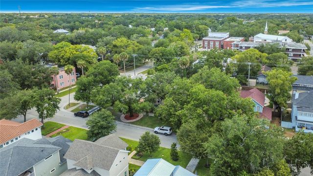 514 S PALMETTO AVENUE, Sanford, FL 32771