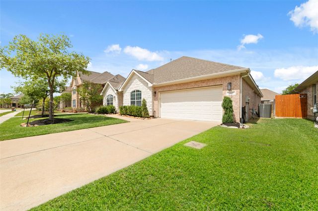 22610 Two Lakes Drive, Tomball, TX 77375