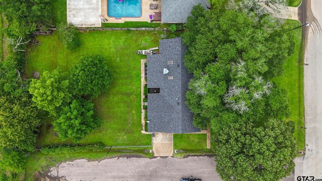 201 Karla Dr, Whitehouse, TX 75791