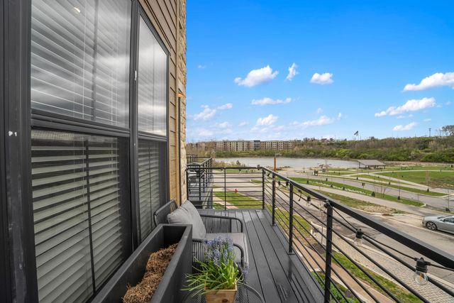 2288 Quarry Trails Drive, Columbus, OH 43228