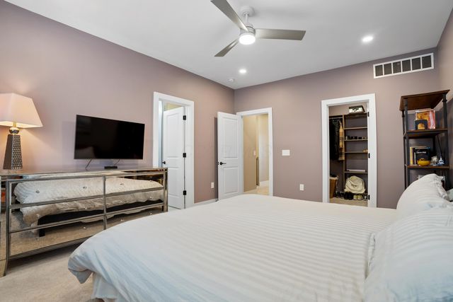 2288 Quarry Trails Drive, Columbus, OH 43228