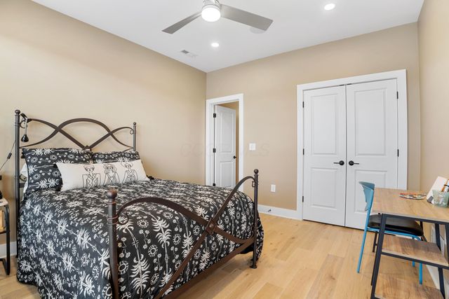 2288 Quarry Trails Drive, Columbus, OH 43228