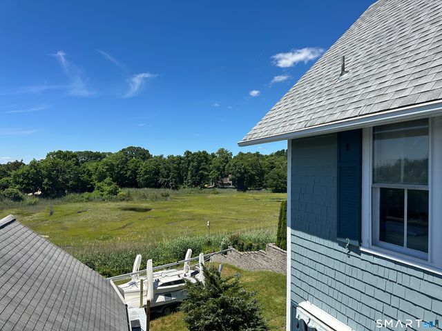 18 Prospect Hill Road, Branford, CT 06405