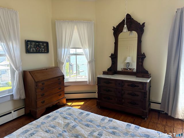 18 Prospect Hill Road, Branford, CT 06405
