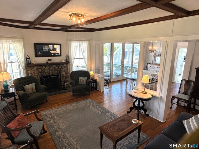 18 Prospect Hill Road, Branford, CT 06405