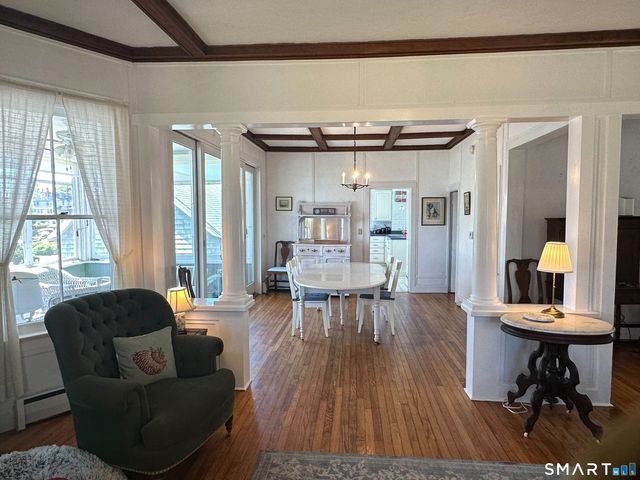 18 Prospect Hill Road, Branford, CT 06405