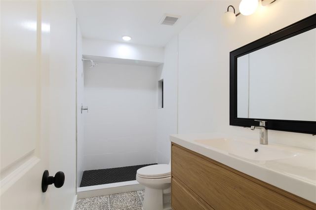 305 ROWLAND DR, Austin, TX 78745